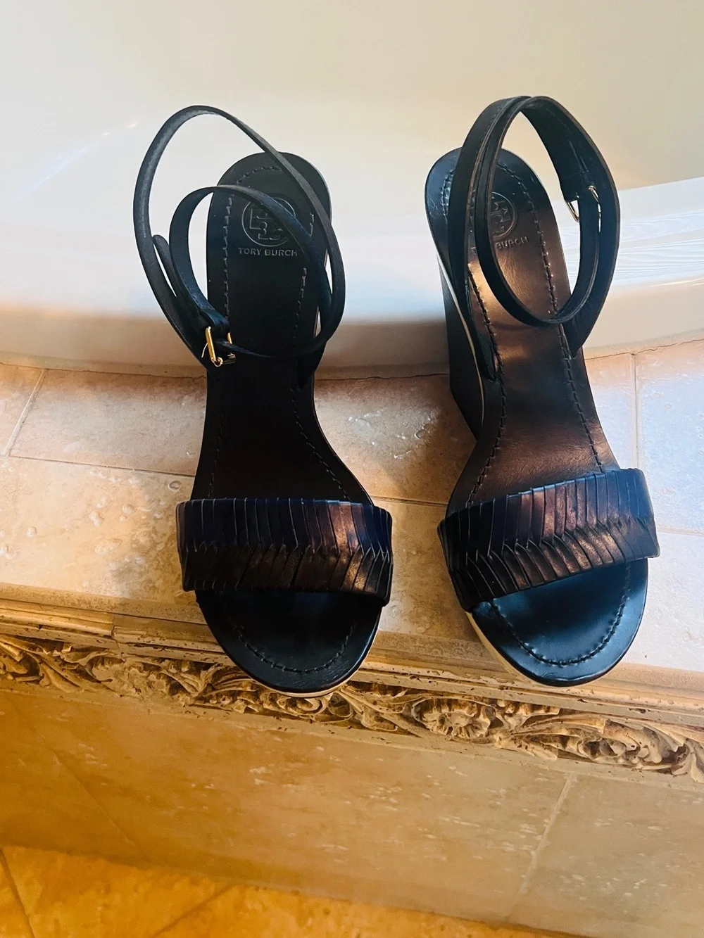 Tory Burch Navy and Cream Leather Platform Sandals- Size 8